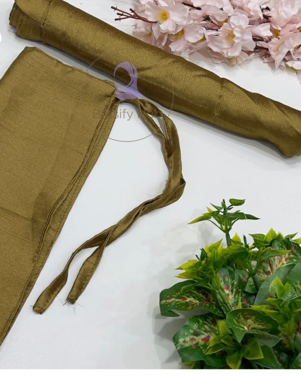 Crinkle silk hijab with niqab set